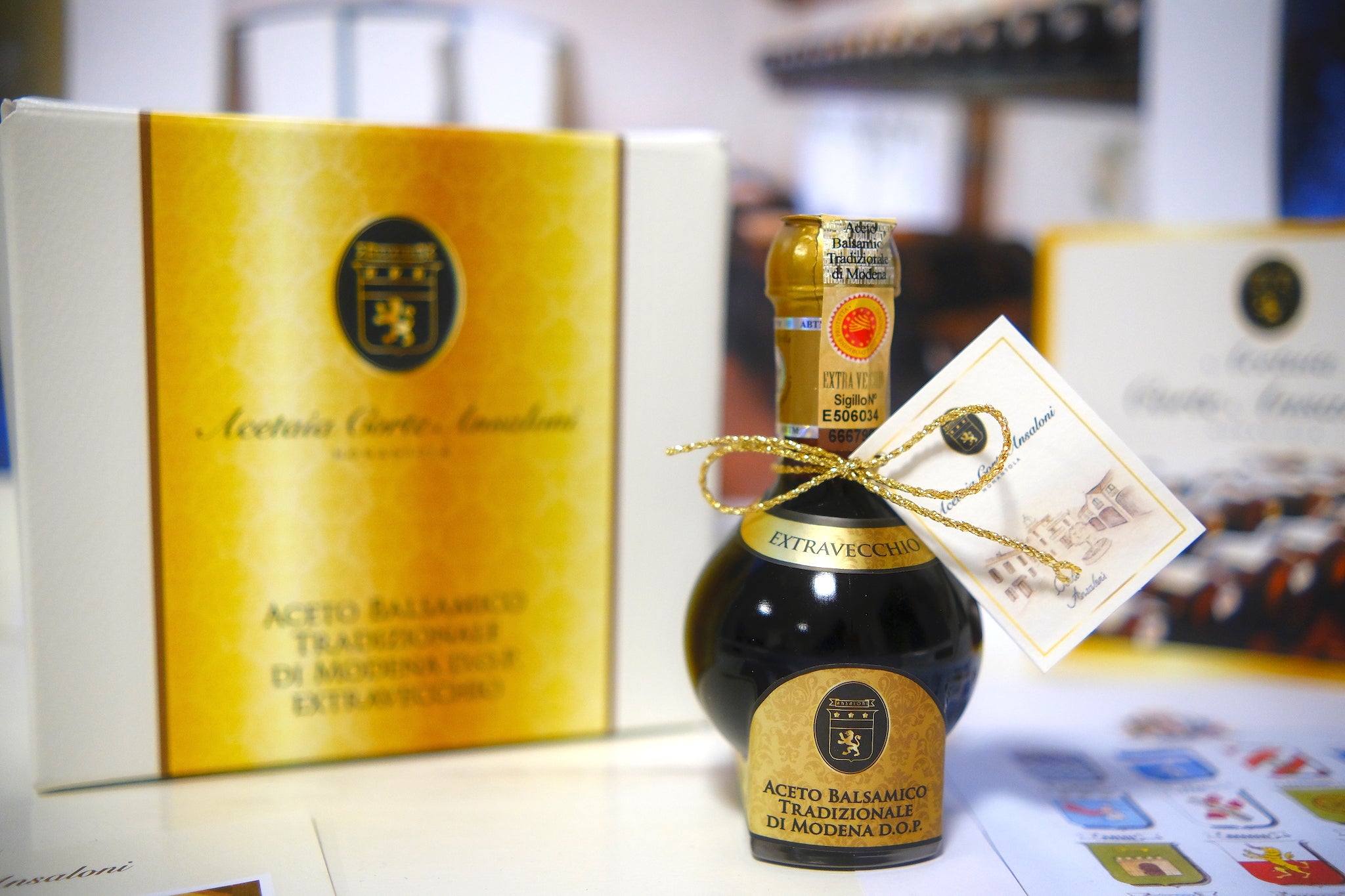 Aceto Balsamico tradizionale di Modena DOP  "extravecchio" (100ml.)